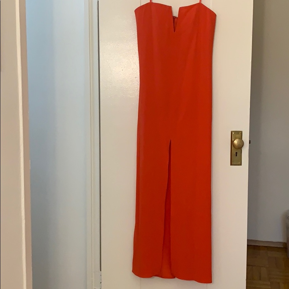 New BCBGMaxAzria Joice Poppy v wire strapless gown